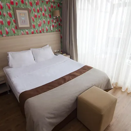 Ramada By Wyndham Hotel 4*